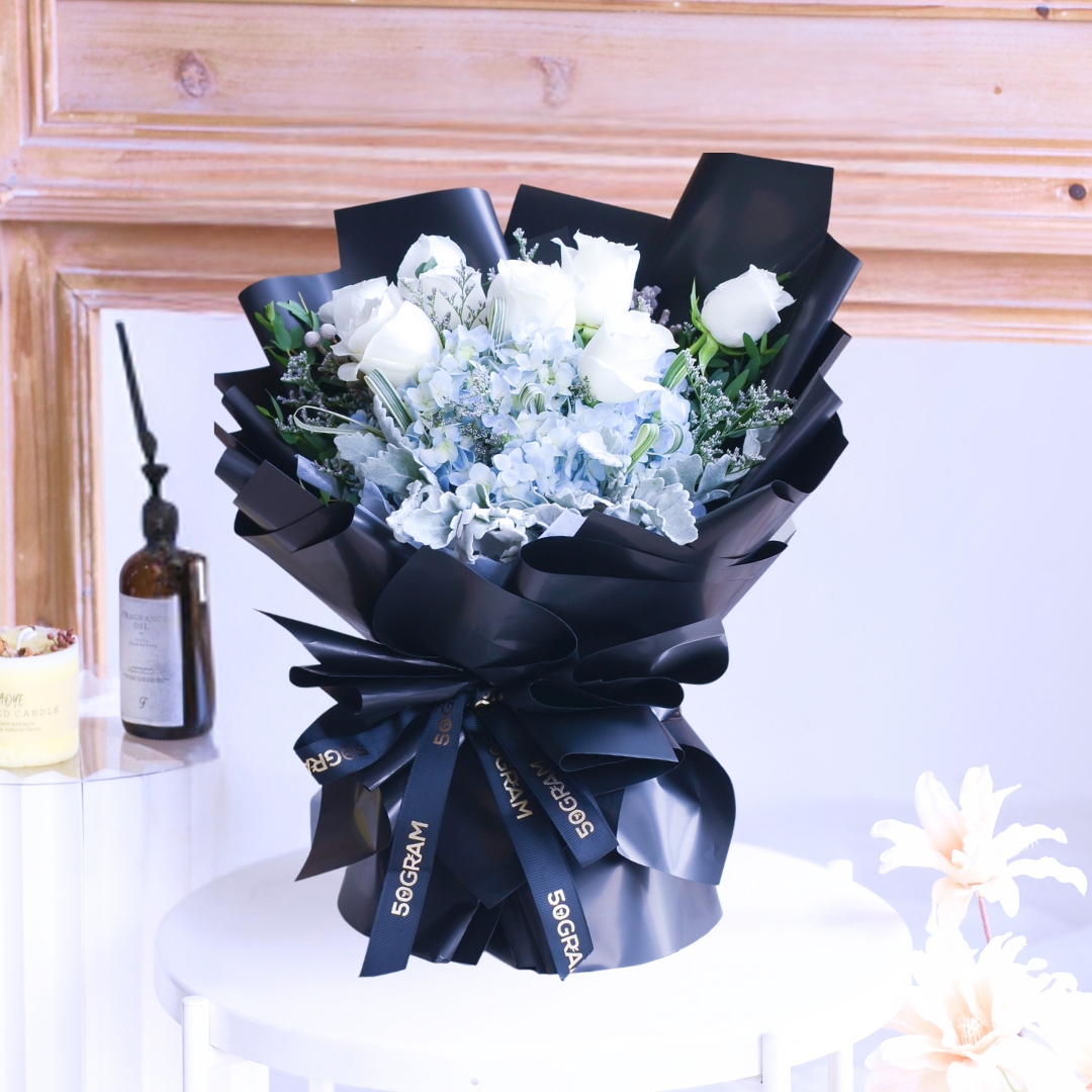 Aozora blue hydrangea hand bouquet - image 6
