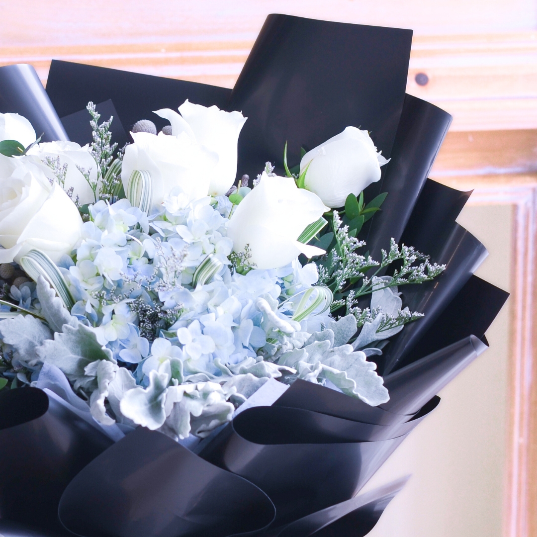 Aozora blue hydrangea hand bouquet - image 9