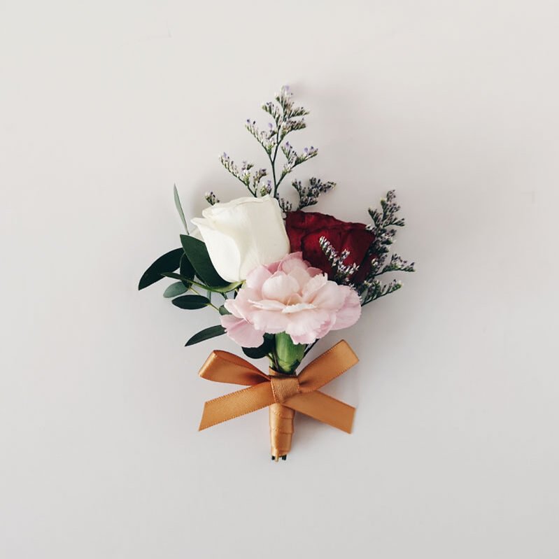 Virgo Marie | Boutonniere
