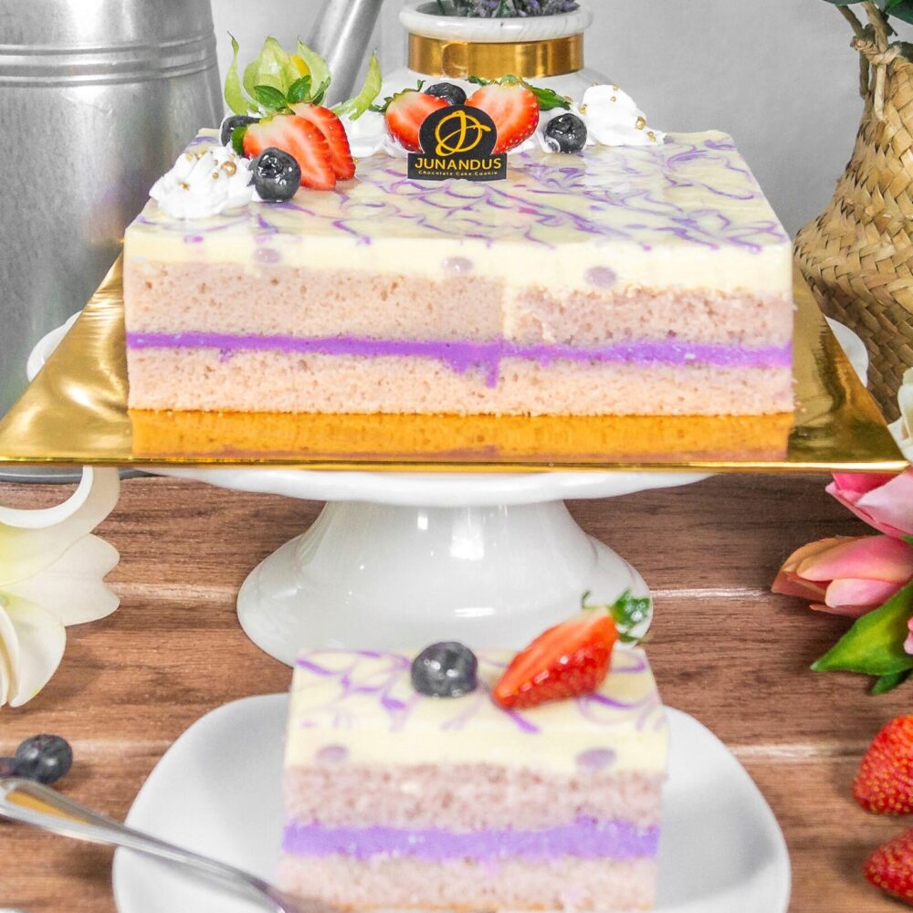 Taro cake front shot cropped e1594377954927