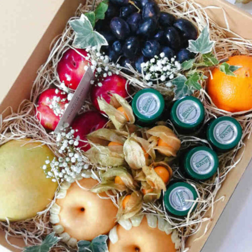 Fruit box, get well soon, free delivery, kl, kuala lumpur, birthday, surprise, mango, nectarine, pear, gooseberry, orange, grapes, chicken essence