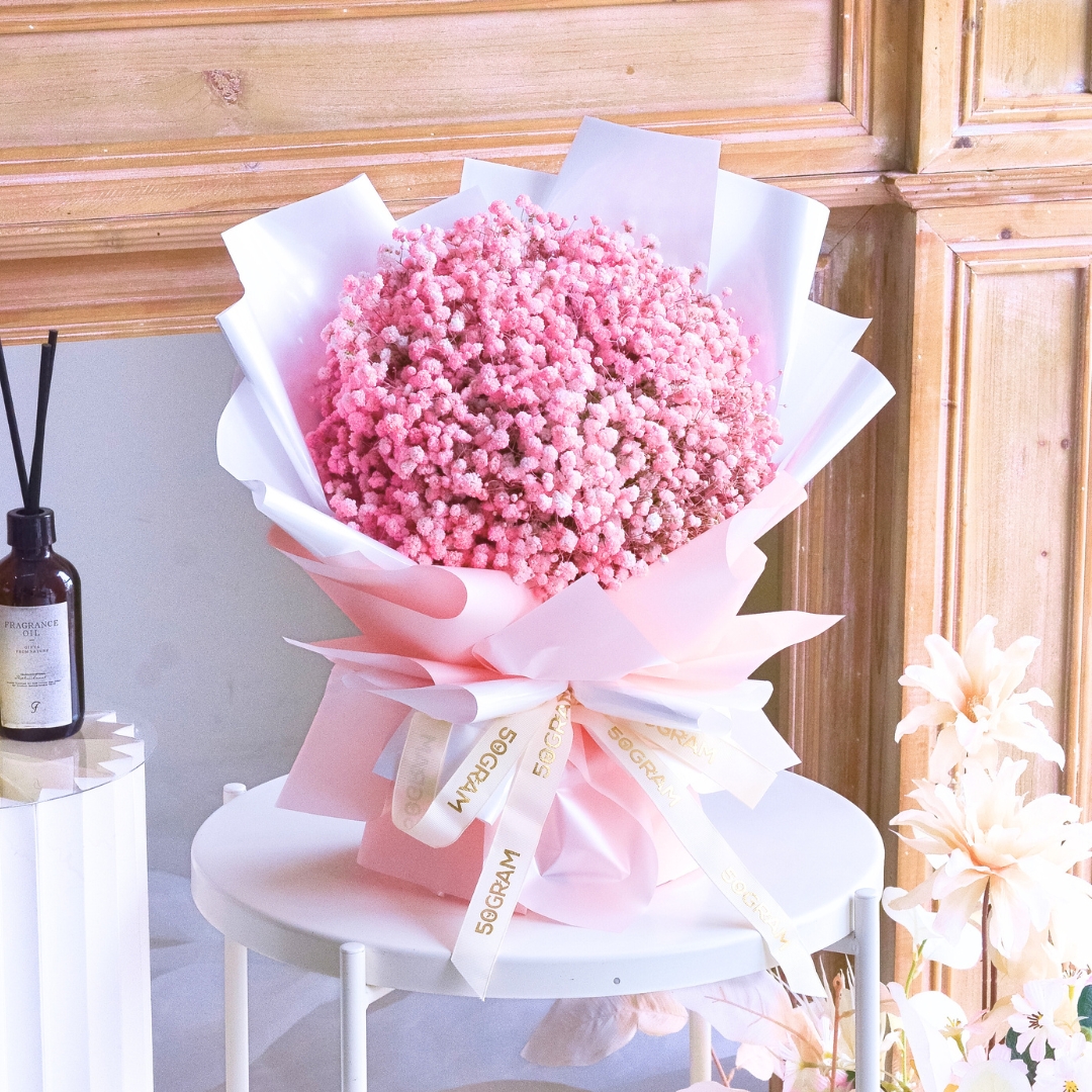 Baby pink baby breath hand bouquet - image 5