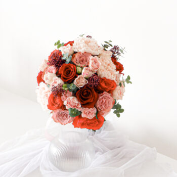 Red darling bridal bouquet 2 e1654067032913