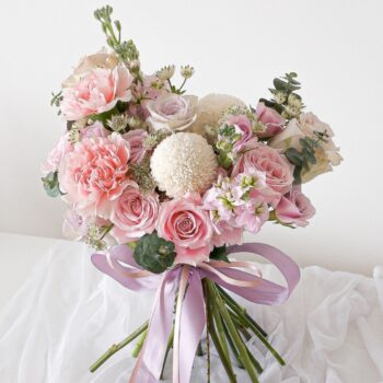 Whimsical bridal bouquet 2 e1654067997597