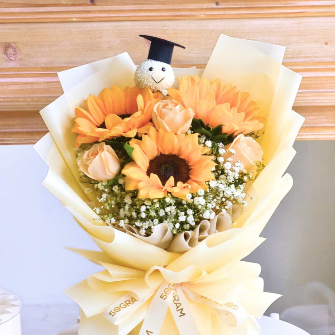 Sunny up sunflower bouquet | hand bouquet - image 7