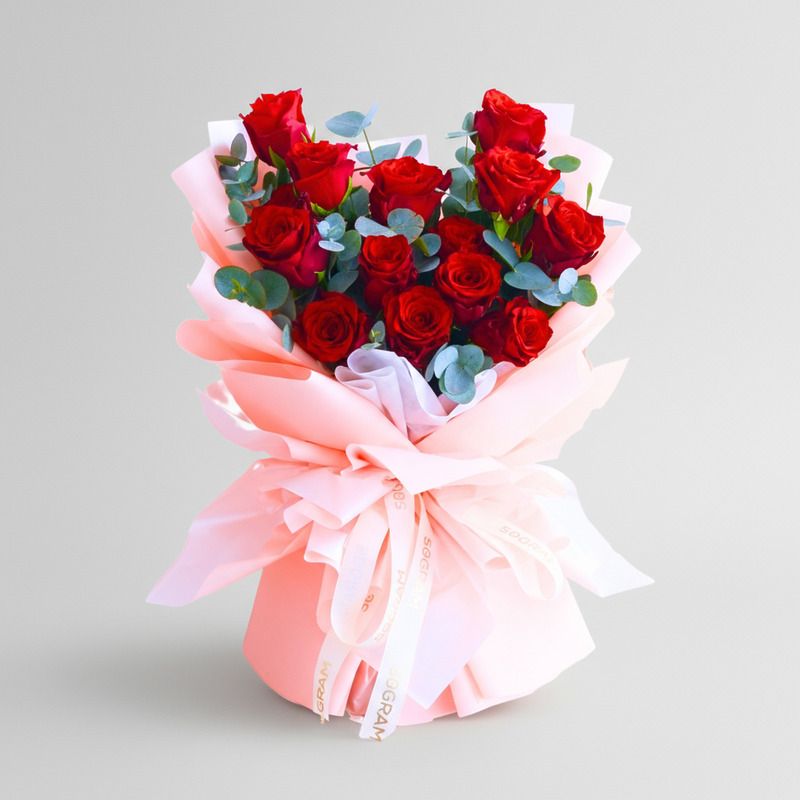 Valence Red Rose Hand Bouquet