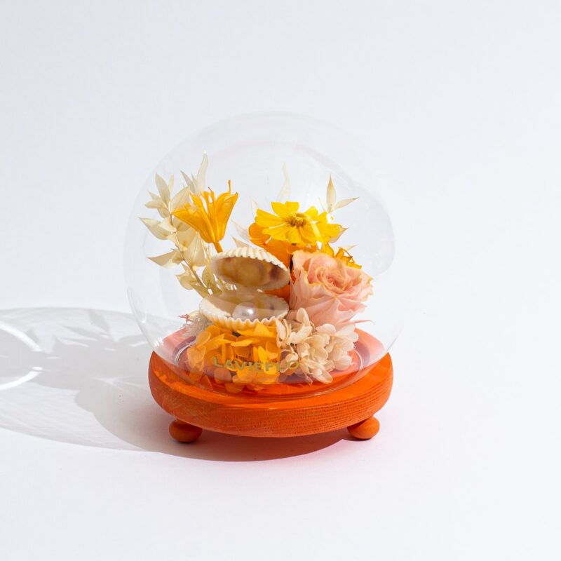 Golden Romance | Preserved Jar