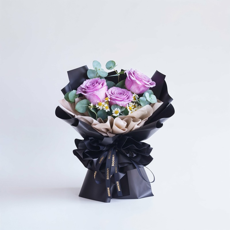 Violet Brave Mini Hand Bouquet