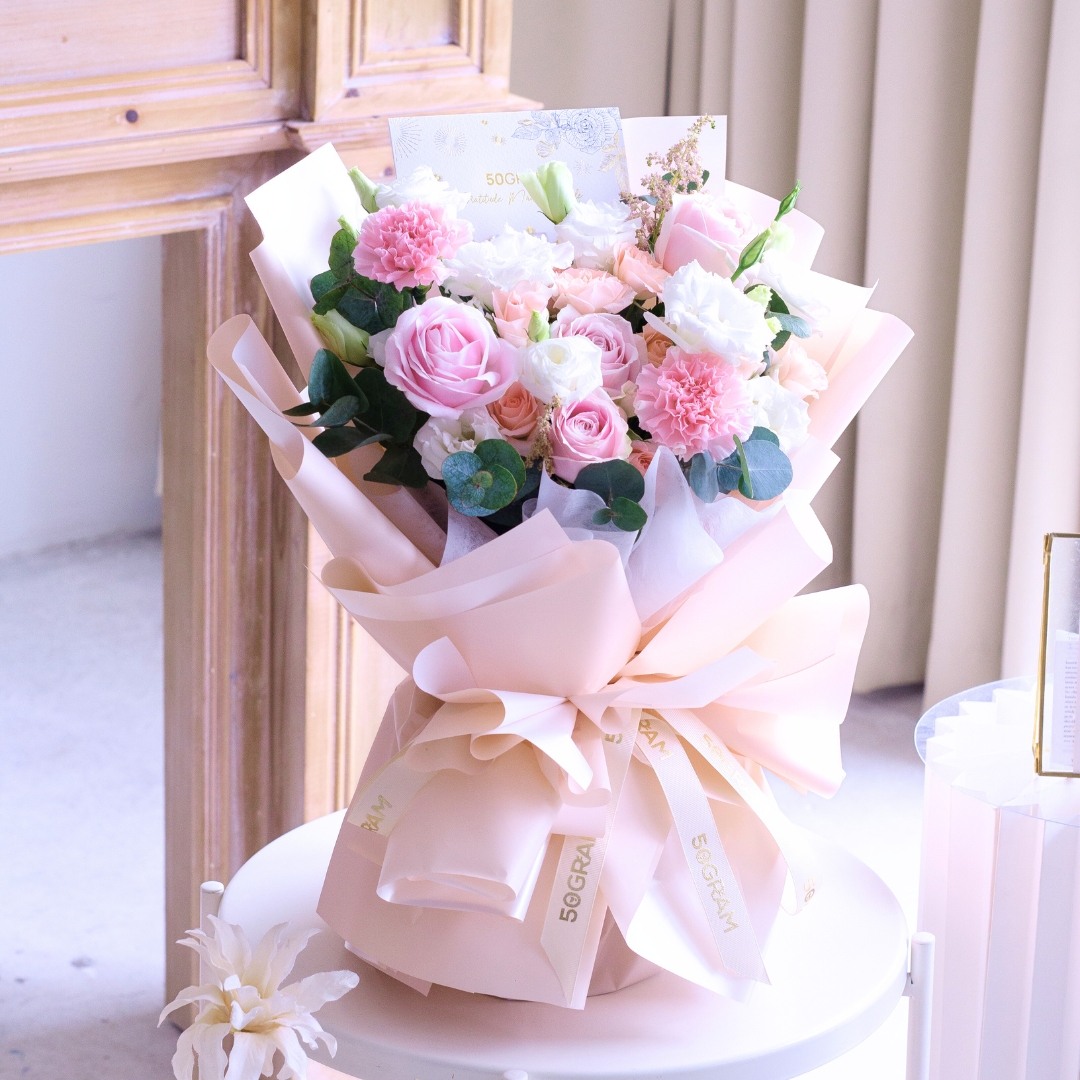 Amore blossom pink rose hand bouquet - image 5