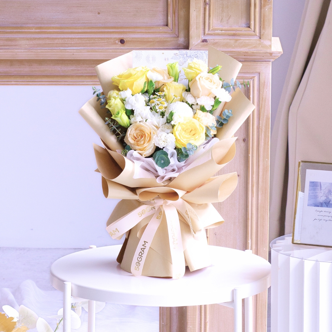 Yellow serenade yellow rose hand bouquet - image 5