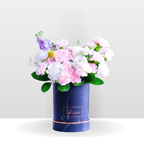 Delicate dream flower box medium 1