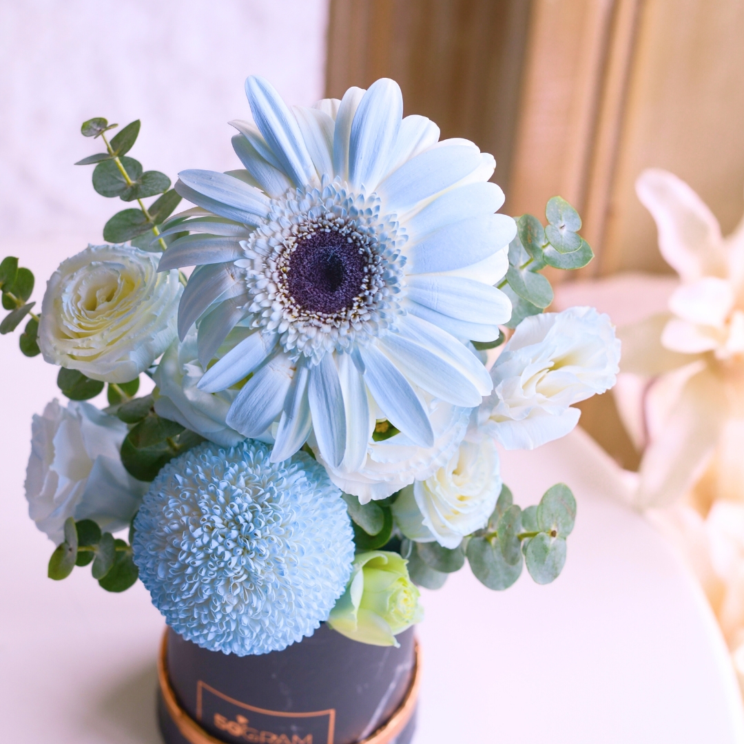 Rainbow bliss flower box - image 23