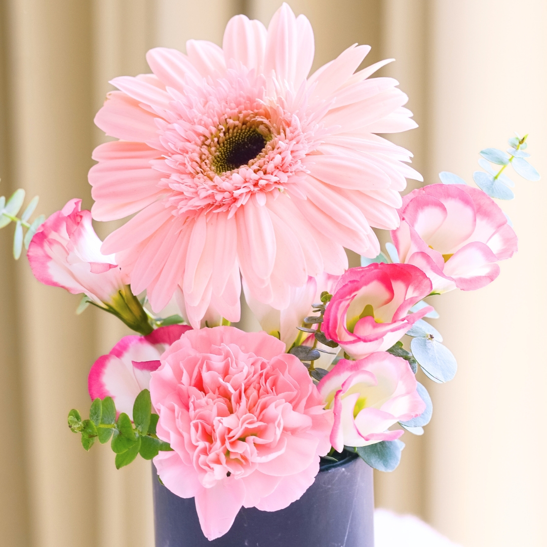 Rainbow bliss flower box - image 14