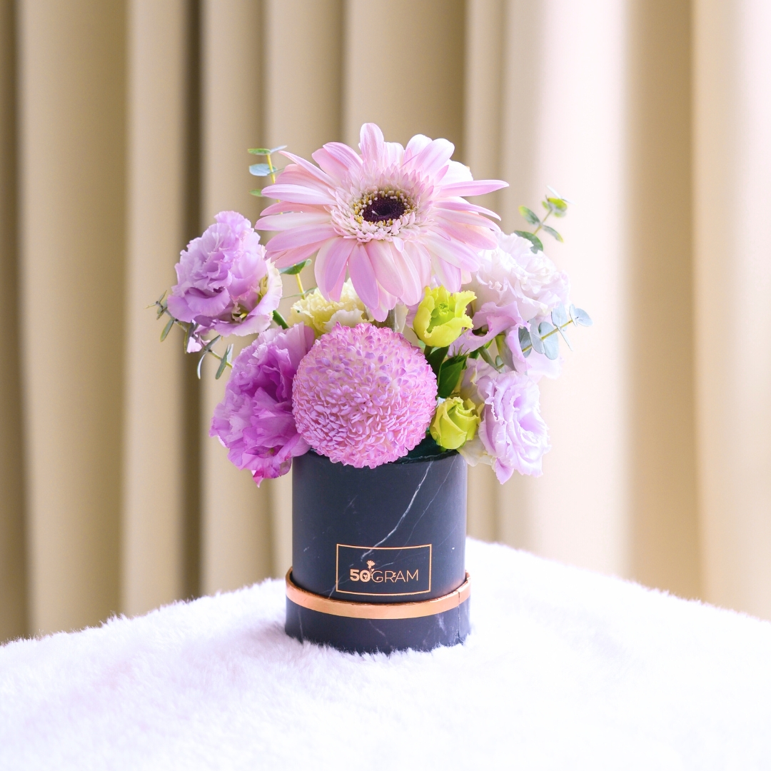 Rainbow bliss flower box - image 12