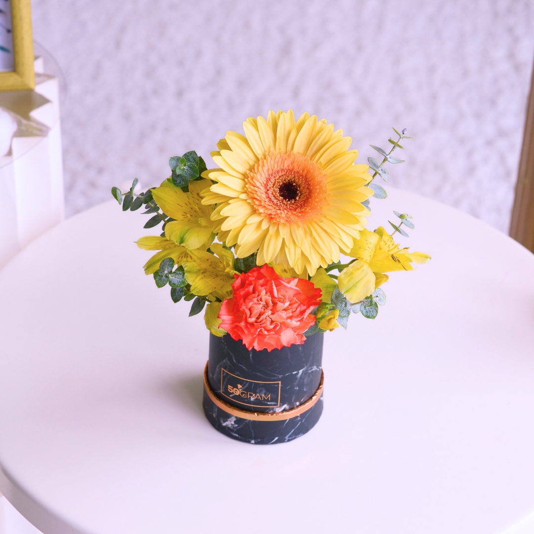 Rainbow bliss flower box - image 3