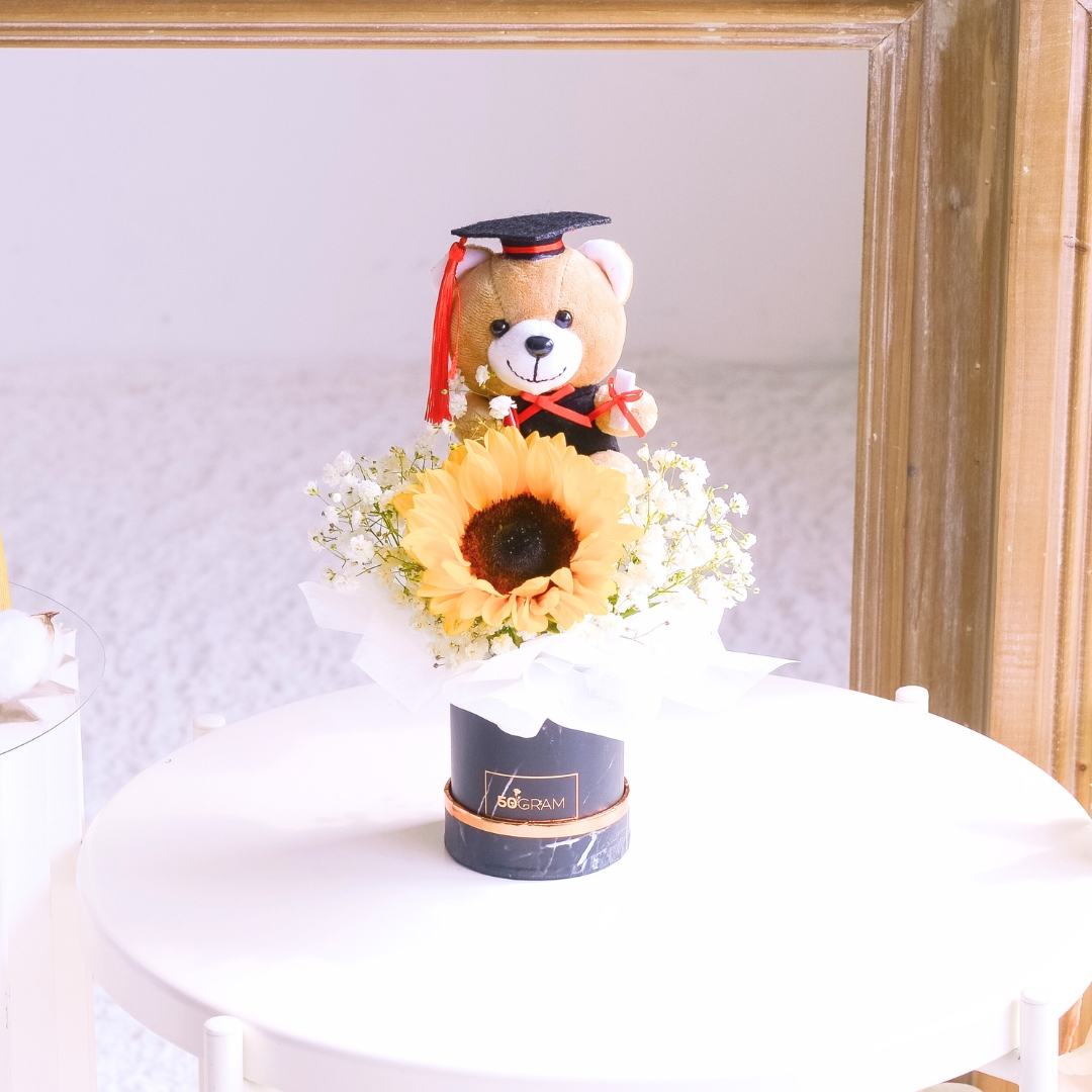 Sunny celebrations flower box - image 2