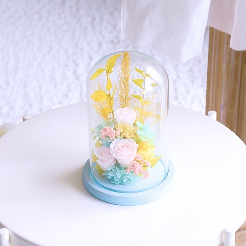 Vibrant vista preserved flower 4