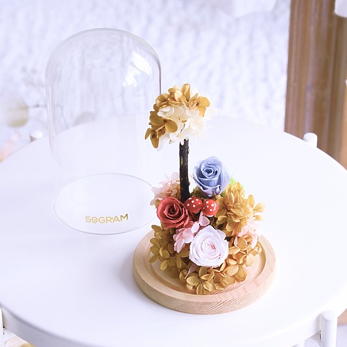 Woodland whisper preserved flower 2