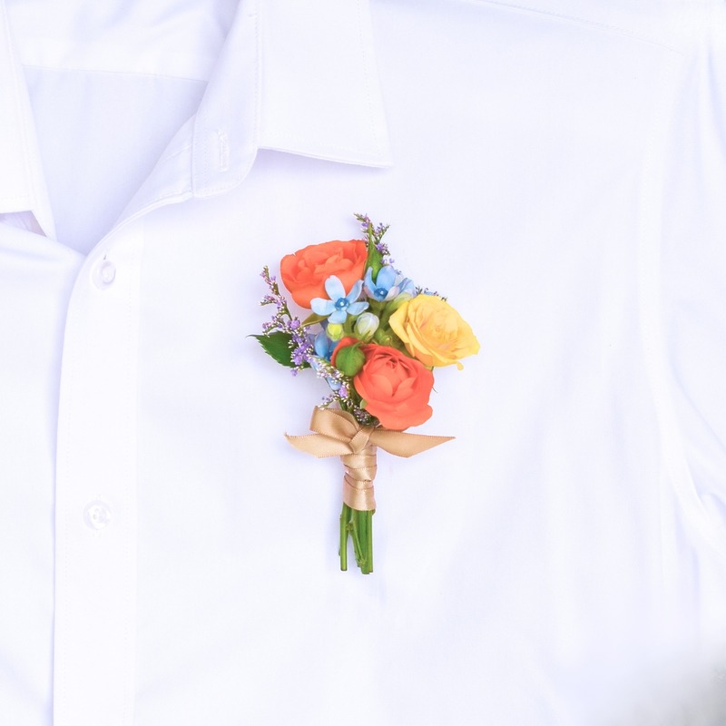 Radiant Love - Boutonniere