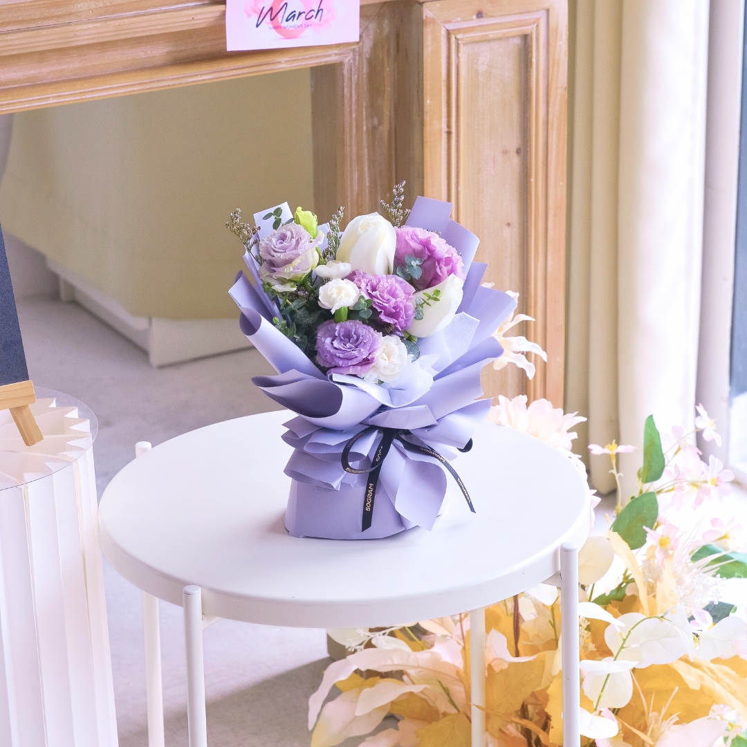 Feminine grace mini hand bouquet - image 5