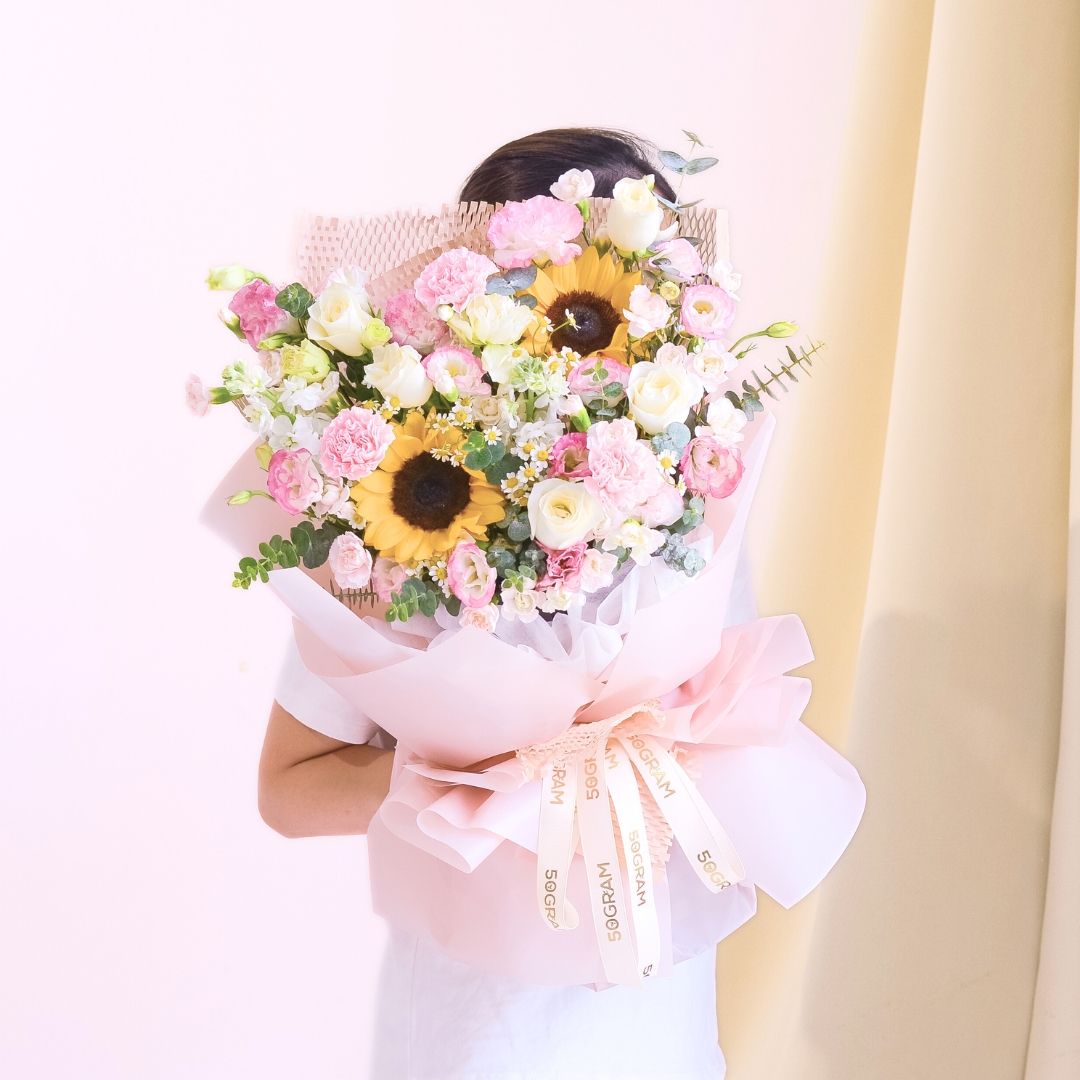 Sugar sun sunflower hand bouquet - image 10