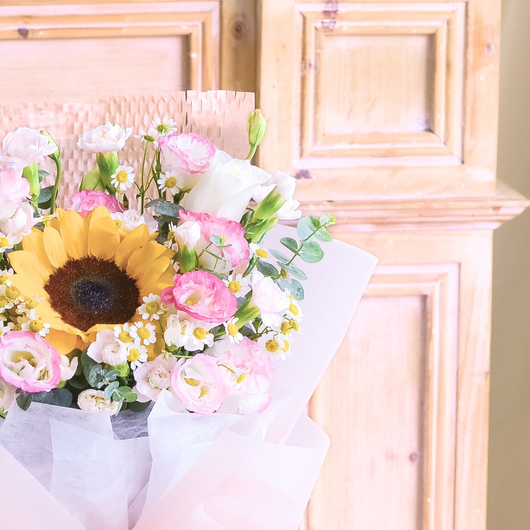 Sugar sun sunflower hand bouquet - image 14