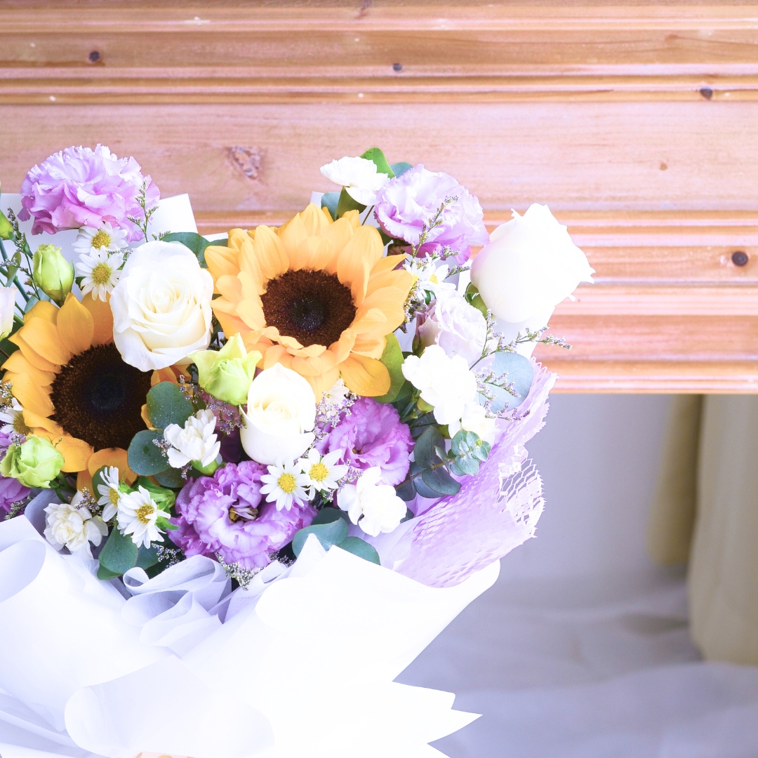 All set to soar hand bouquet - image 11