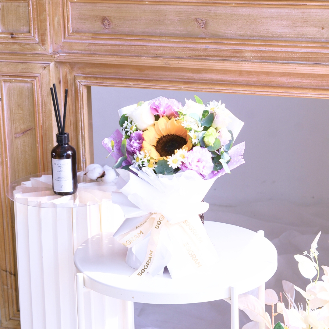 All set to soar hand bouquet - image 6