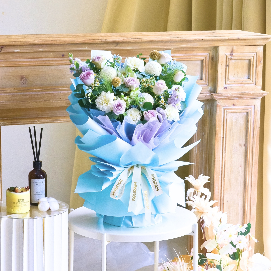 Soft wisteria raindance roses hand bouquet - image 14
