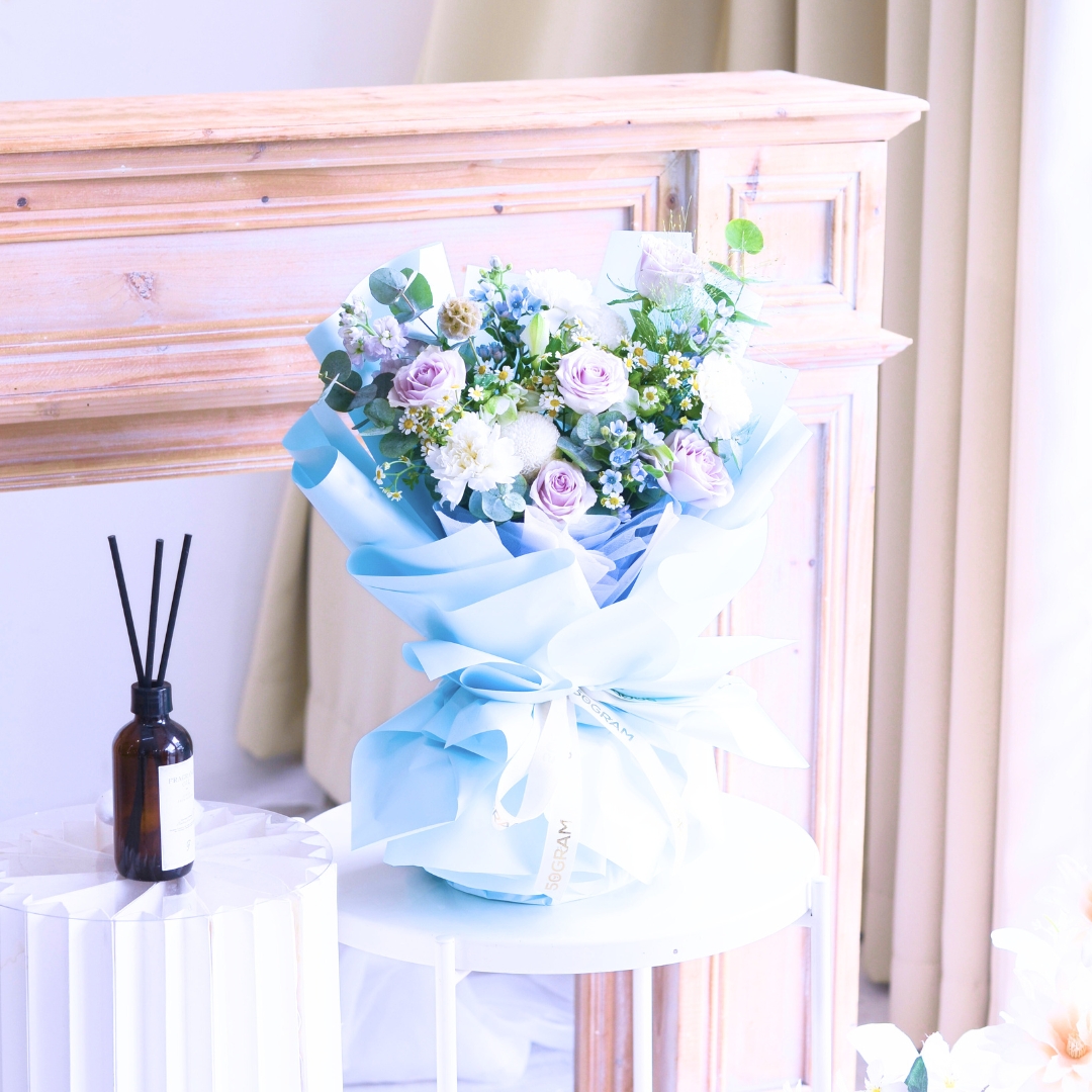 Soft wisteria raindance roses hand bouquet - image 10