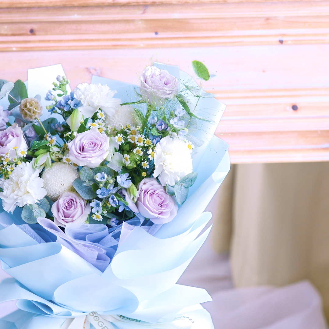 Soft wisteria raindance roses hand bouquet - image 13