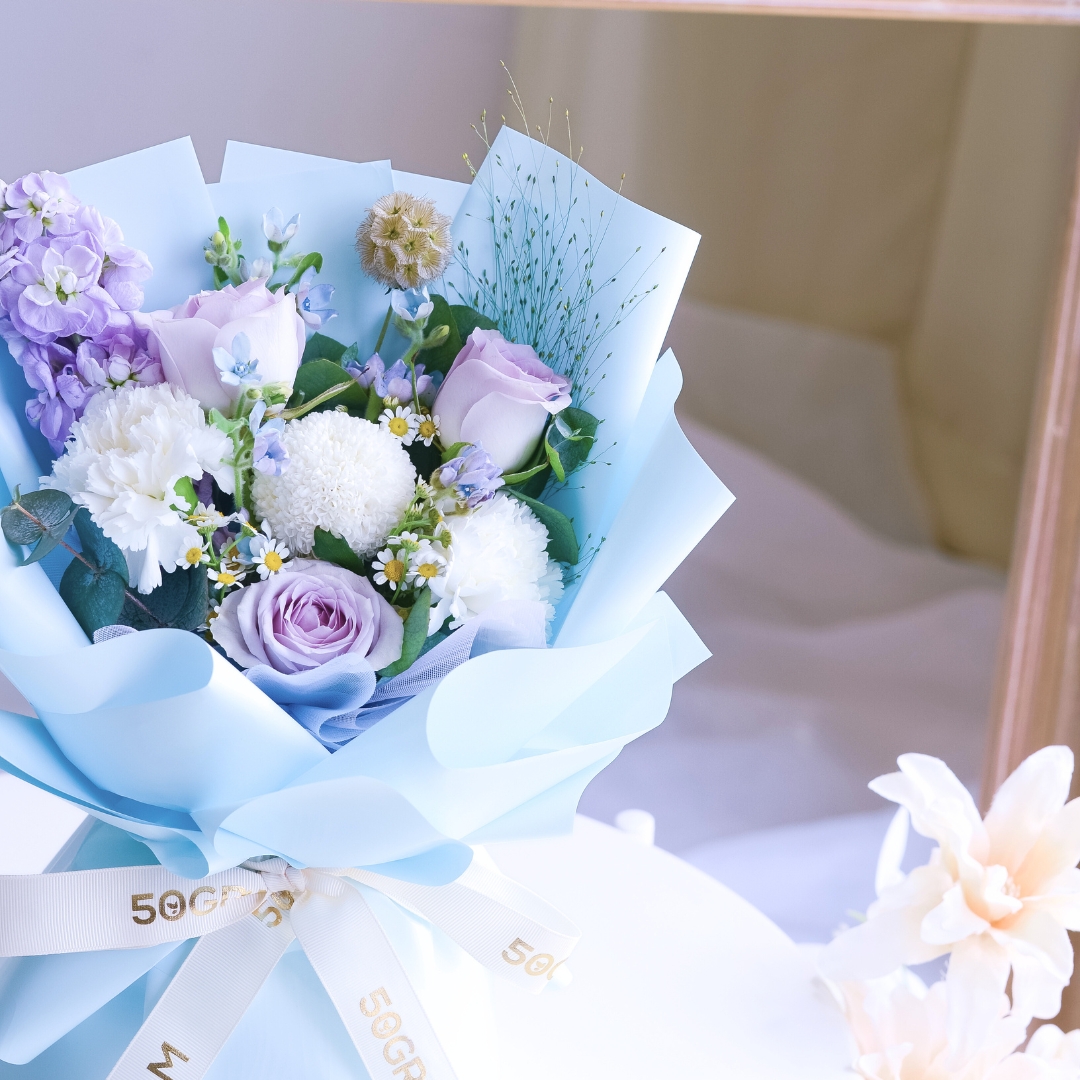 Soft wisteria raindance roses hand bouquet - image 9