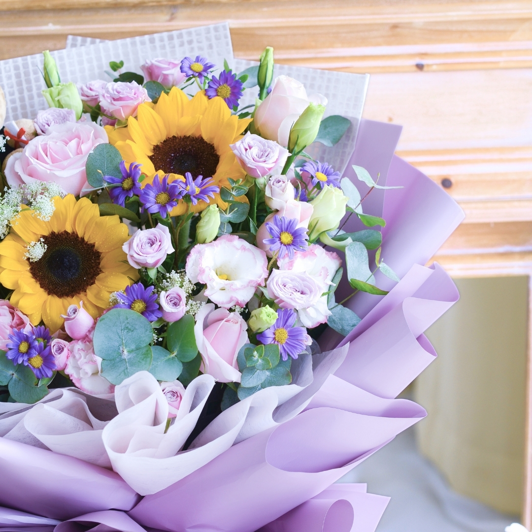 Turning tassels hand bouquet - image 12