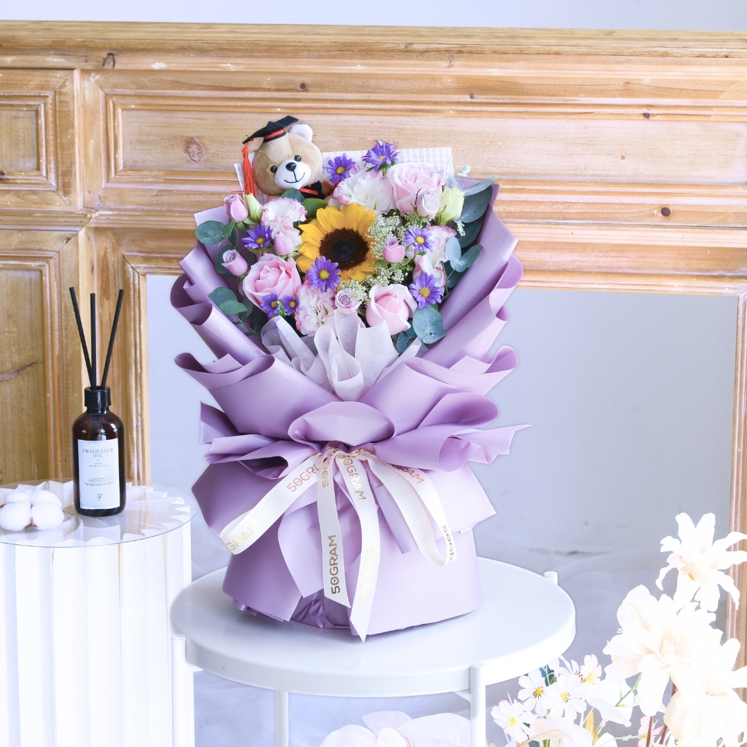 Turning tassels hand bouquet - image 4