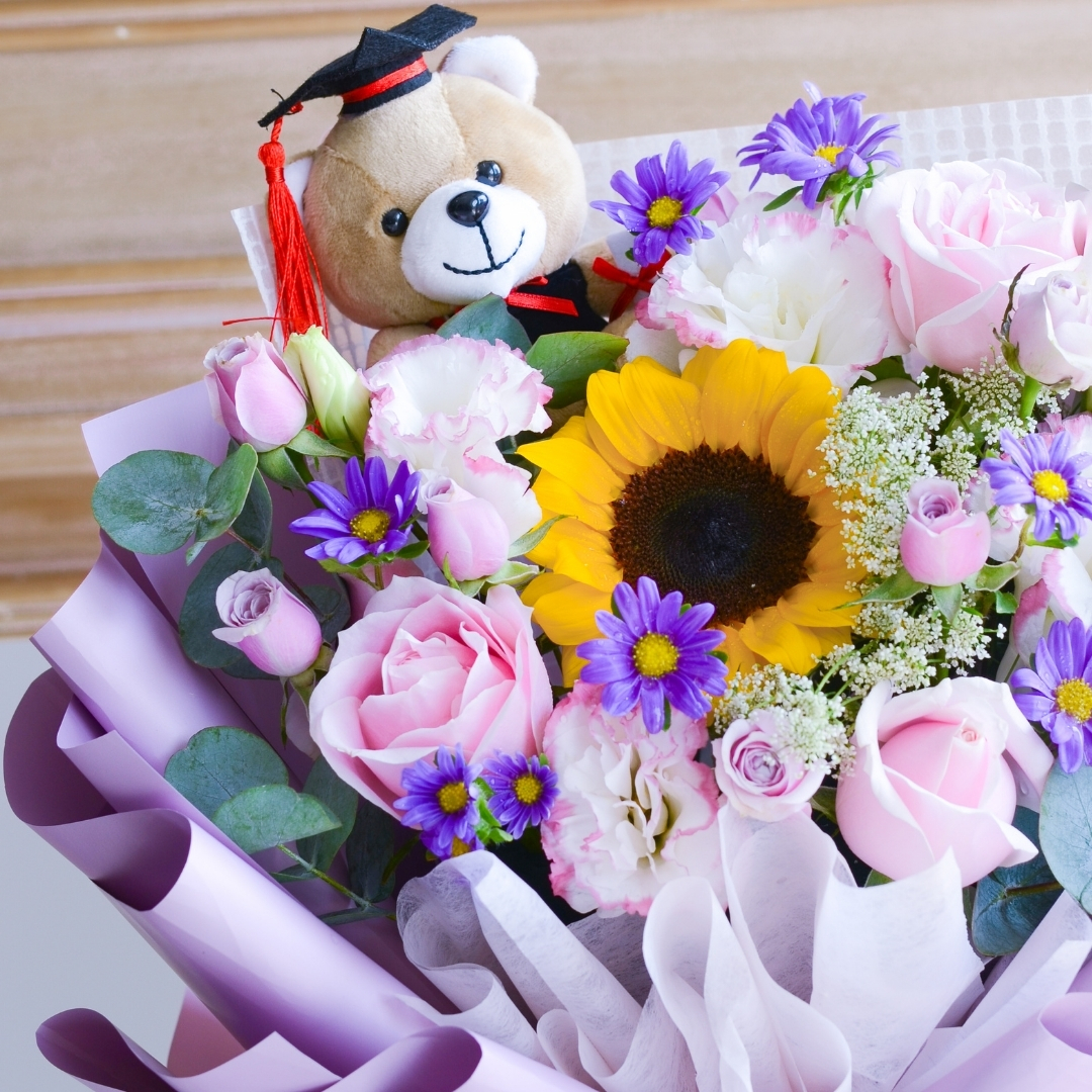 Turning tassels hand bouquet - image 7