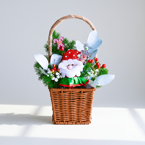 Christmas charm flower basket fp 2